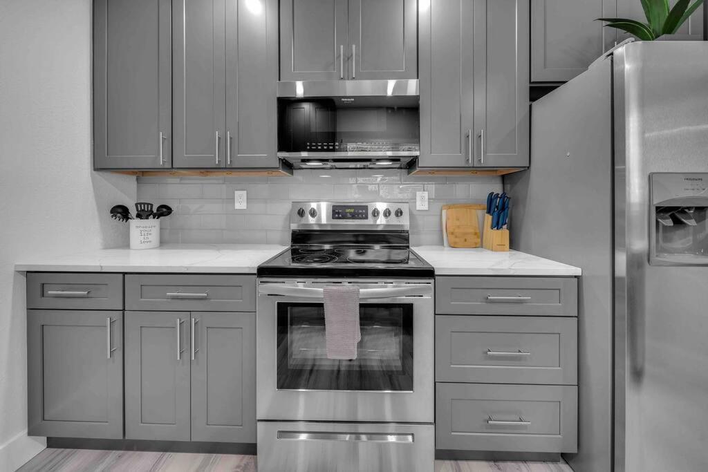Sweet Escape 5 Br/2Ba Min From Airport And Beach 포트 로더데일 외부 사진
